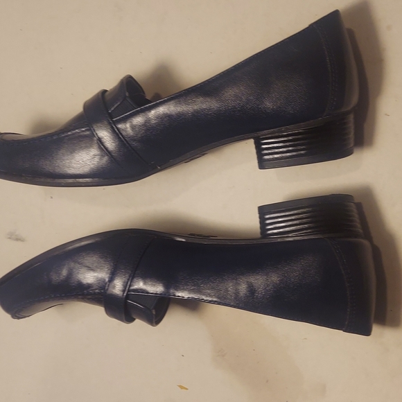 New Womens Life Stride Soft System Navy Blue Small Short Wide Heel Shoes 8.5M - Picture 5 of 8